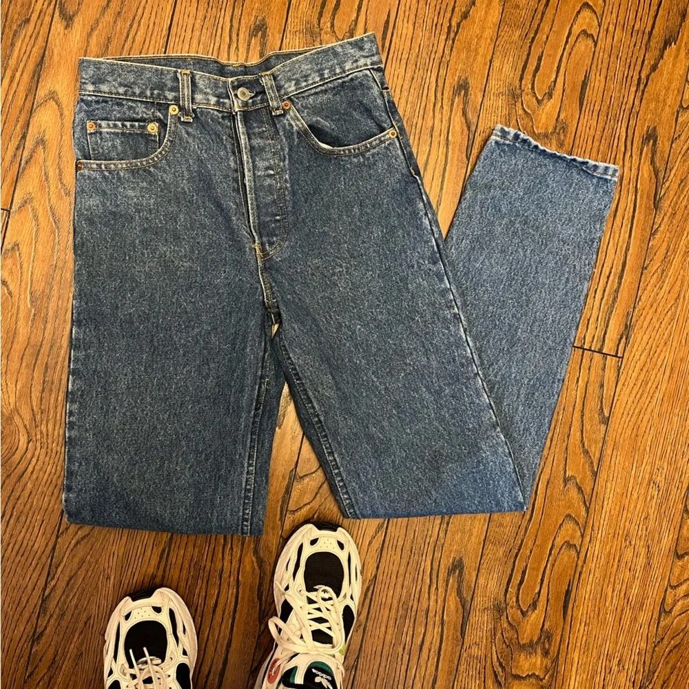 LEVIS 501 💙 - Picture 8 of 9